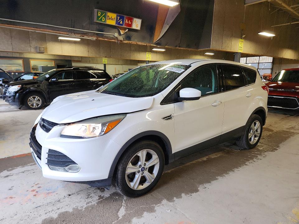 FORD ESCAPE 2015 с VIN 1FMCU0G78FUB47376 - Снимка от търг