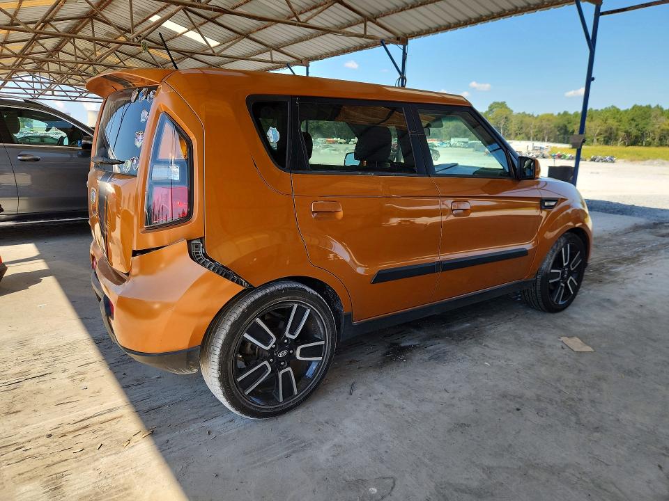 Foto 3 de la subasta – 2010 KIA SOUL con VIN KNDJT2A23A7110072