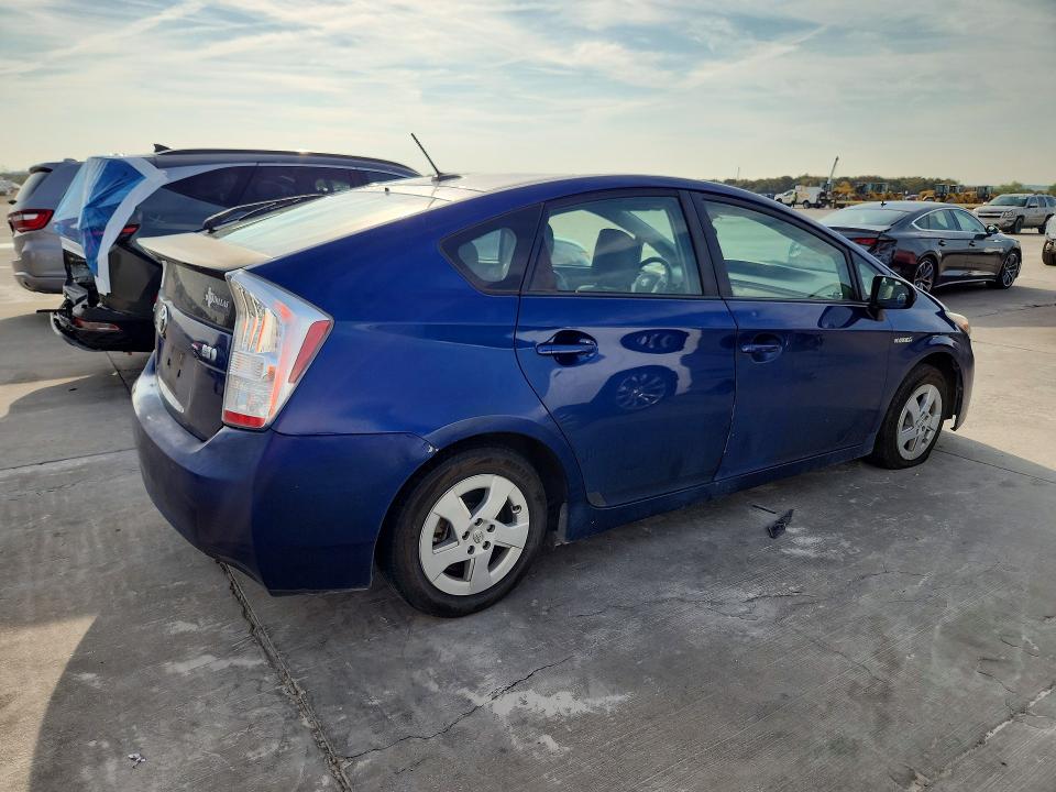 Photo 3 from auction – 2011 TOYOTA PRIUS with VIN JTDKN3DUXB5344305