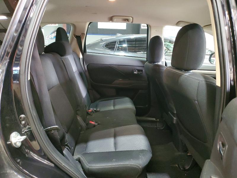 Photo 11 from auction – 2016 MITSUBISHI OUTLANDER with VIN JA4AZ3A36GZ024324