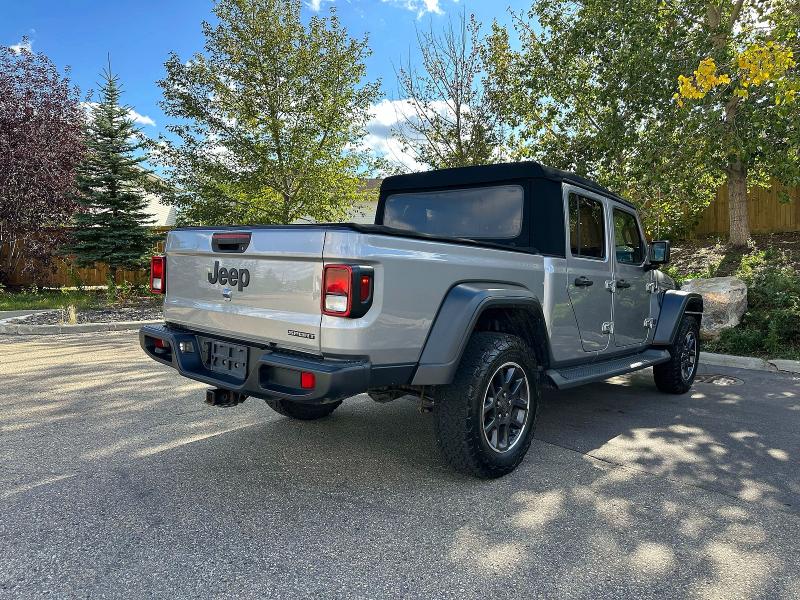 Photo 4 from auction – 2020 JEEP GLADIATOR with VIN 1C6HJTAG1LL127153