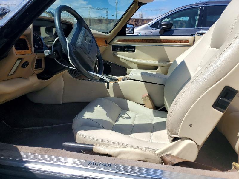 Photo 7 from auction – 1995 JAGUAR XJS with VIN SAJNX2743SC222010