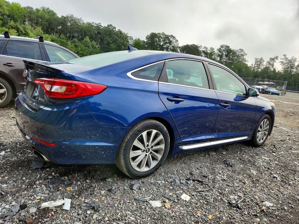 Photo 3 from auction – 2015 HYUNDAI SONATA with VIN 5NPE34AF8FH028373