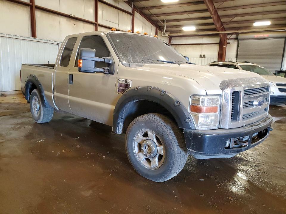 Photo 4 from auction – 2010 FORD F250 with VIN 1FTSX2BR6AEA08717