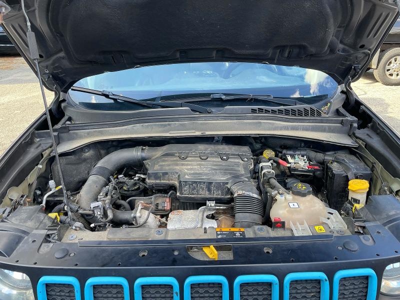 Photo 7 from auction – 2020 JEEP RENEGADE with VIN ZACNJBC1XLPL97053