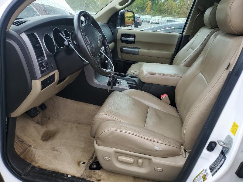 Photo 7 from auction – 2011 TOYOTA SEQUOIA with VIN 5TDJY5G15BS050434
