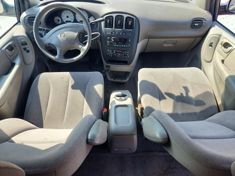 Photo 8 from auction – 2003 DODGE GRAND CARAVAN with VIN 2D8GP44333R142425