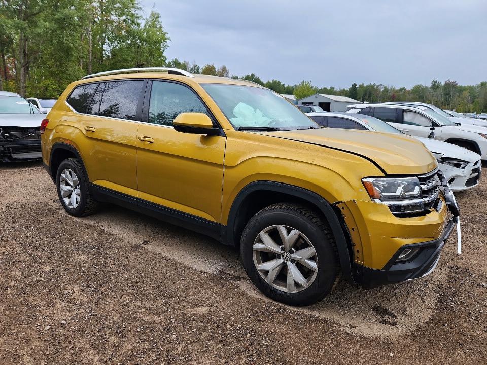 Photo 4 from auction – 2018 VOLKSWAGEN ATLAS with VIN 1V2LR2CA3JC513230