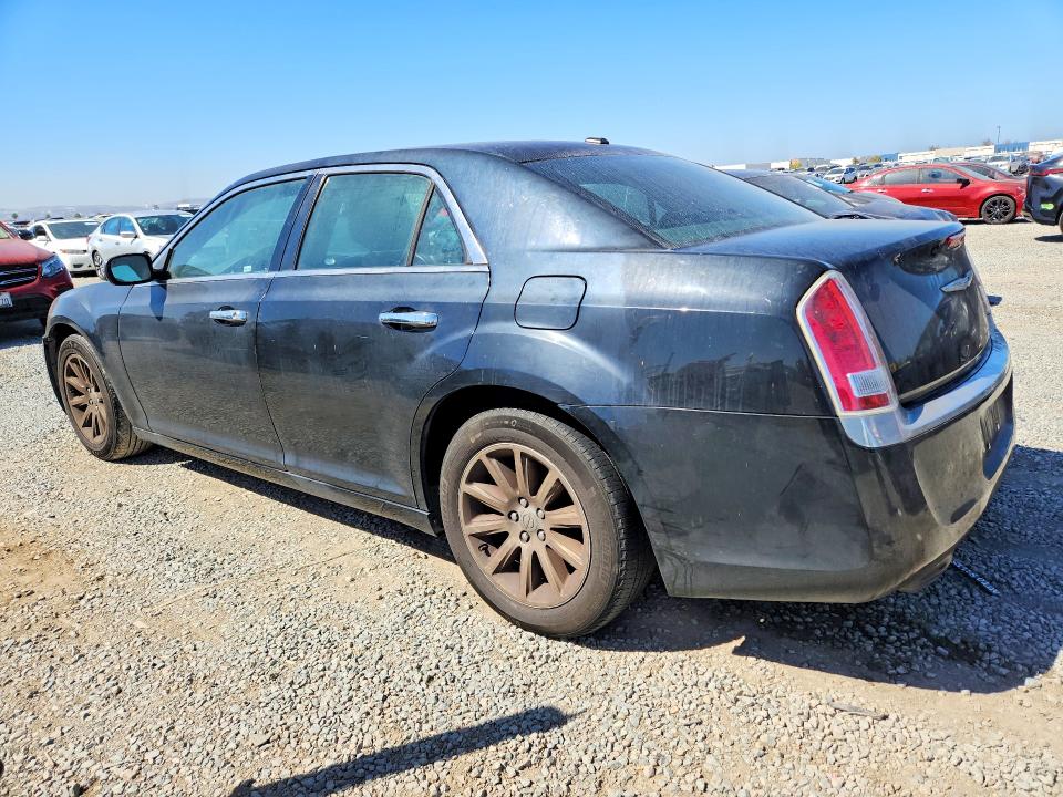 Photo 2 from auction – 2014 CHRYSLER 300 with VIN 2C3CCAAG1EH345843
