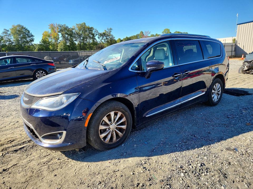 CHRYSLER PACIFICA 2018 с VIN 2C4RC1BG8JR178096 - Фото с аукциона