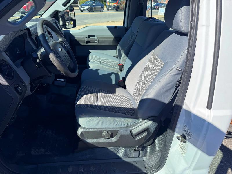Photo 6 from auction – 2016 FORD F450 with VIN 1FDUF4GT5GED42740