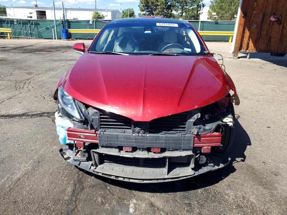 Photo 5 from auction – 2015 LINCOLN MKZ with VIN 3LN6L2LU1FR608478