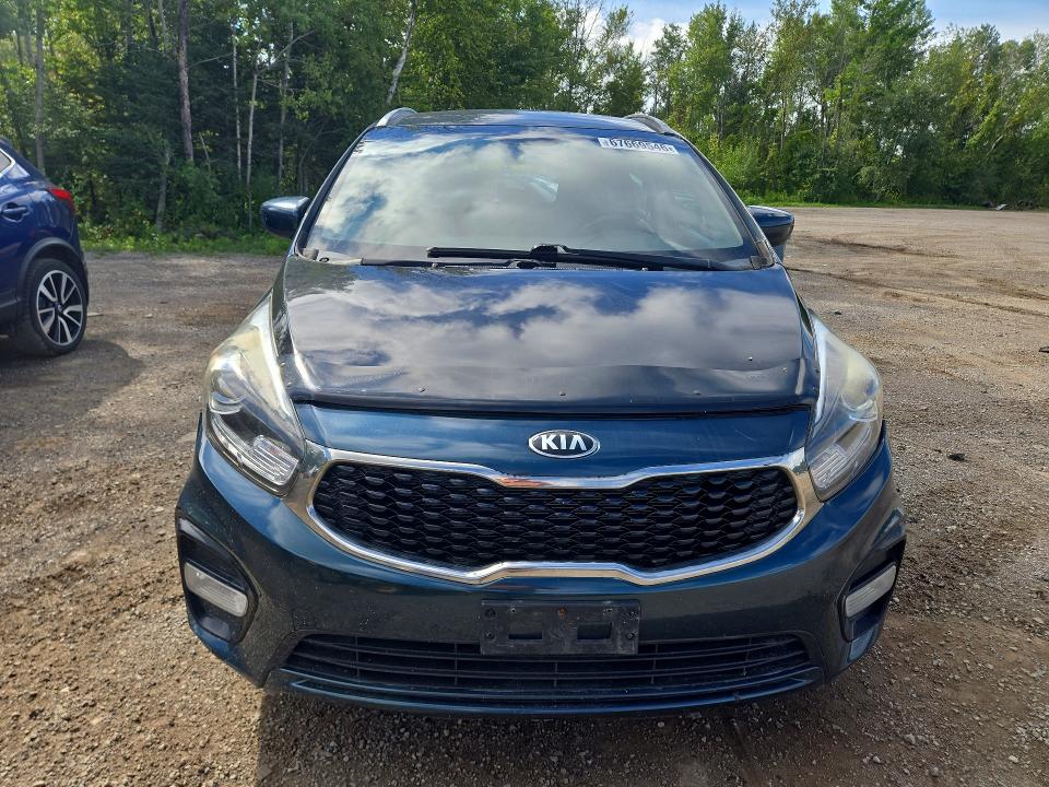 Photo 5 from auction – 2017 KIA RONDO with VIN KNAHT8A39H7170178