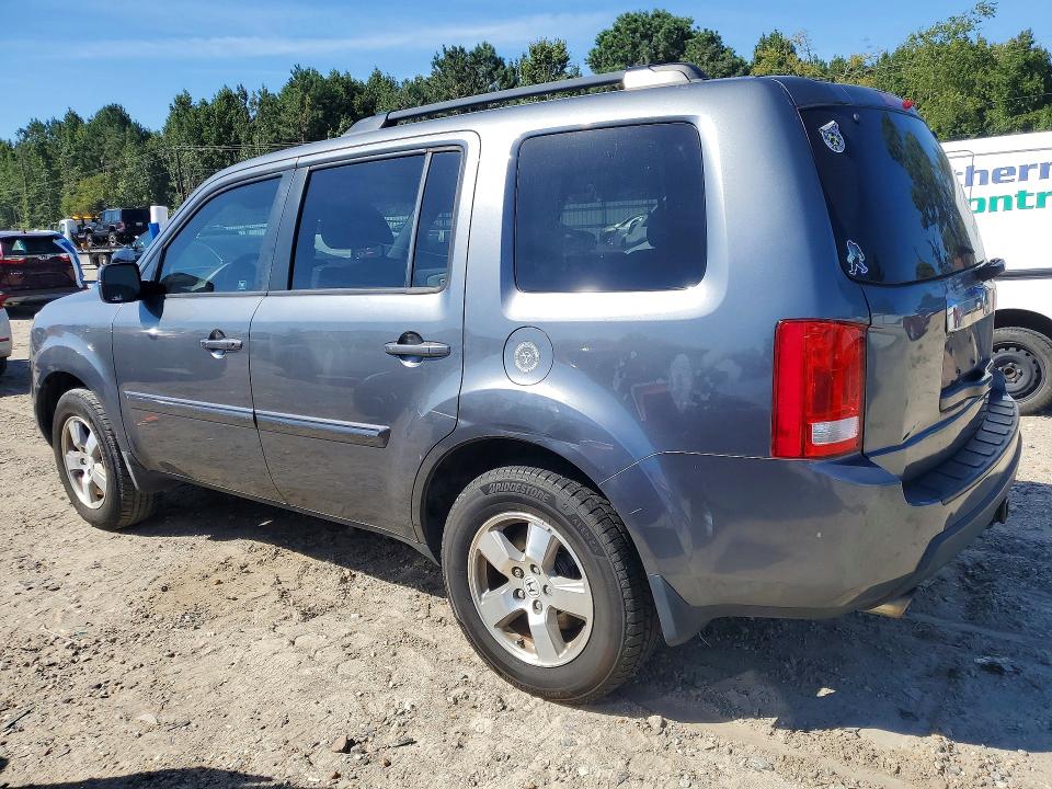 Photo 2 from auction – 2010 HONDA PILOT with VIN 5FNYF3H61AB015217