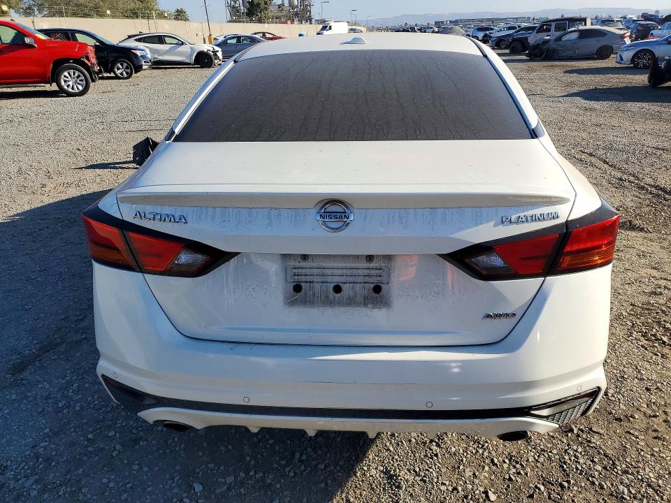 Photo 6 from auction – 2019 NISSAN ALTIMA with VIN 1N4BL4FW3KC128128
