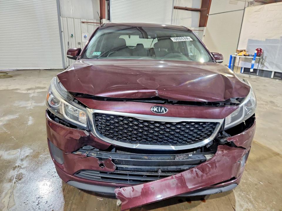 Photo 5 from auction – 2016 KIA SEDONA with VIN KNDMB5C10G6161193