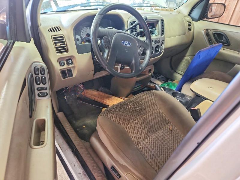 Фото 8 с аукциона – 2004 FORD ESCAPE с VIN 1FMYU93144DA02294