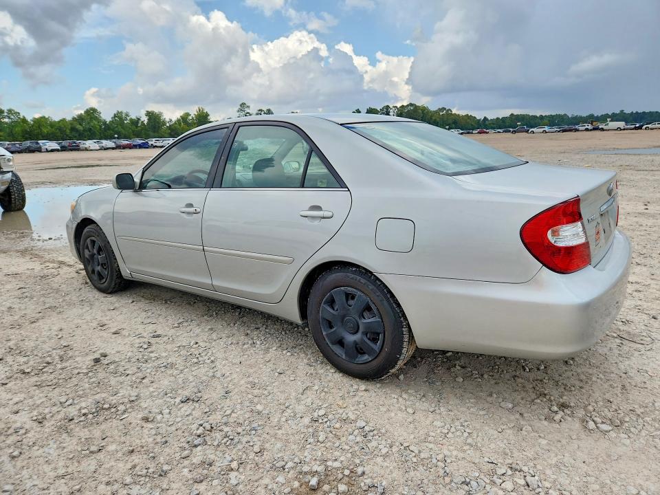 Photo 2 from auction – 2002 TOYOTA CAMRY with VIN 4T1BE32K62U089428