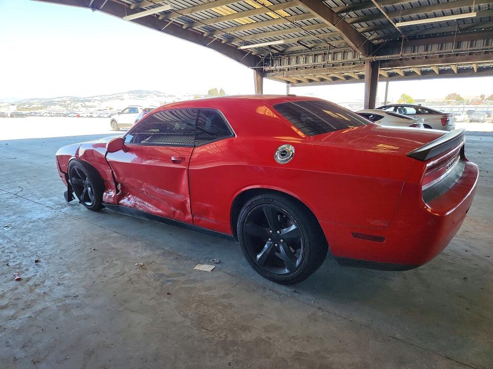 Фото 2 с аукциона – 2014 DODGE CHALLENGER с VIN 2C3CDYAG2EH274027