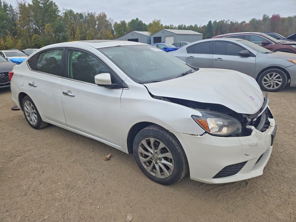 Photo 4 from auction – 2017 NISSAN SENTRA with VIN 3N1AB7APXHY340523