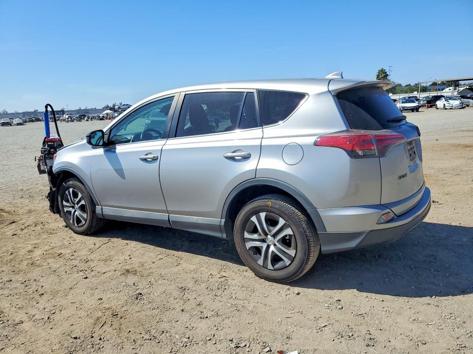 Photo 2 from auction – 2018 TOYOTA RAV4 with VIN 2T3ZFREV6JW415870