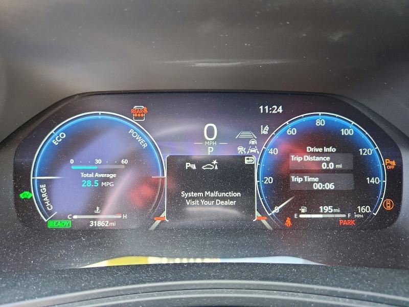 Photo 9 from auction – 2024 TOYOTA GRAND HIGHLANDER HYBRID with VIN 5TDACAB55RS010544