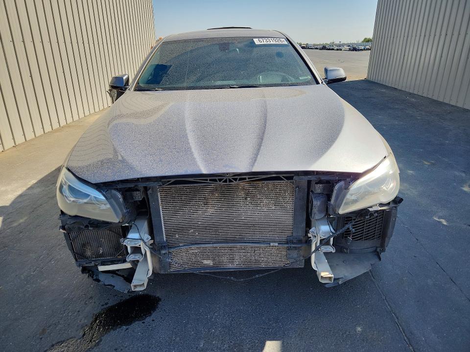 Photo 5 from auction – 2014 BMW 535 with VIN WBAXA5C57ED690844