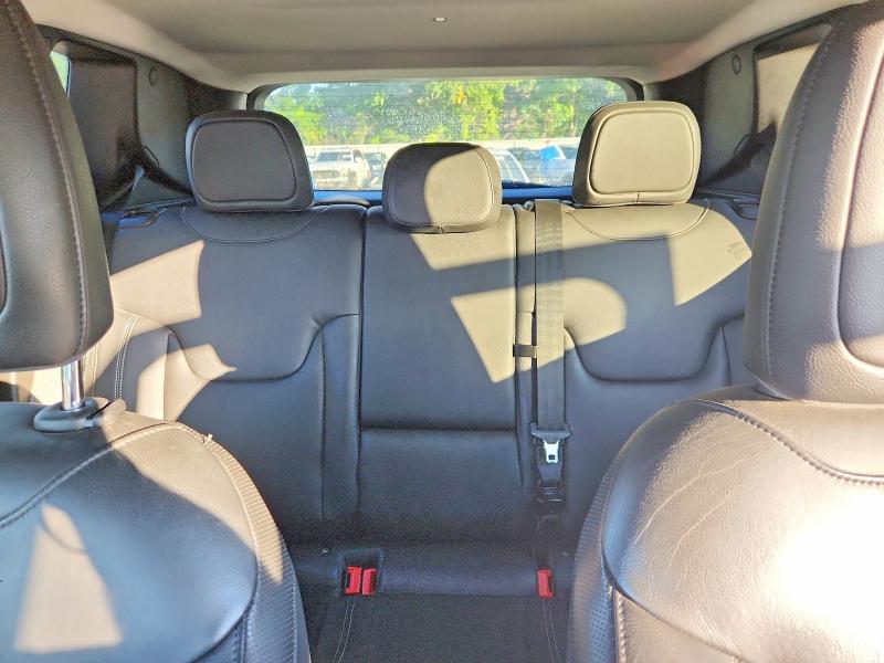 Photo 10 from auction – 2017 JEEP RENEGADE with VIN ZACCJBDB9HPF71848