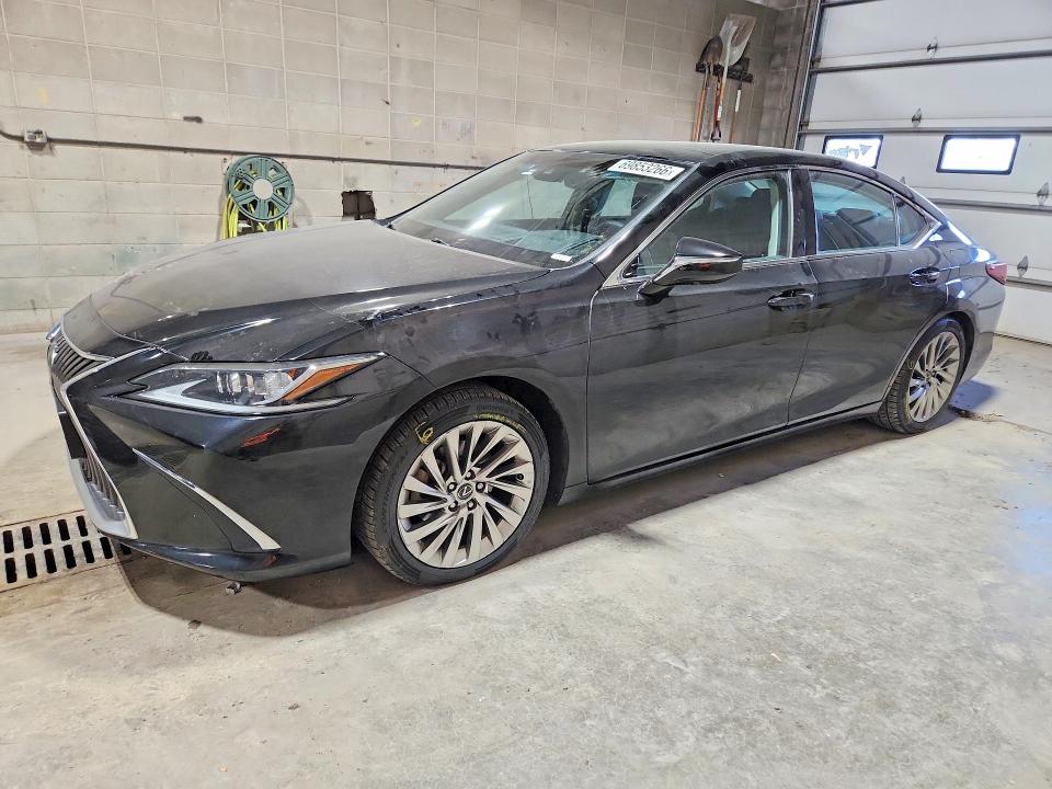 صورة رقم 1 من المزاد - 2020 LEXUS ES مع VIN 58AEZ1B11LU051807