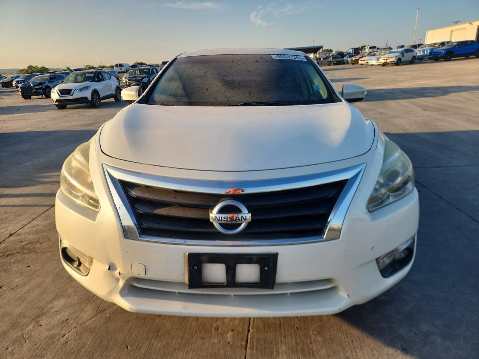 Photo 5 from auction – 2015 NISSAN ALTIMA with VIN 1N4AL3AP7FC239924