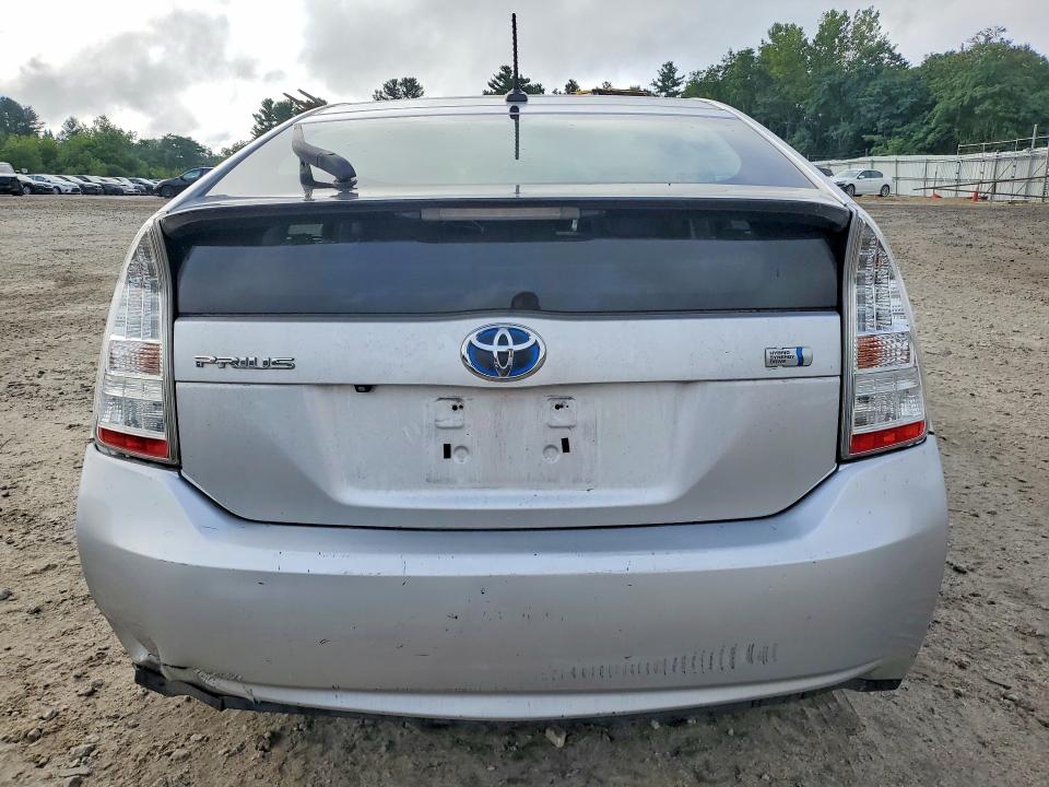 Photo 6 from auction – 2011 TOYOTA PRIUS with VIN JTDKN3DU5B5304360