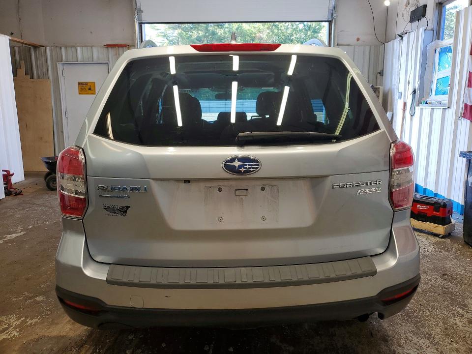 Photo 6 from auction – 2016 SUBARU FORESTER with VIN JF2SJADCXGH492999