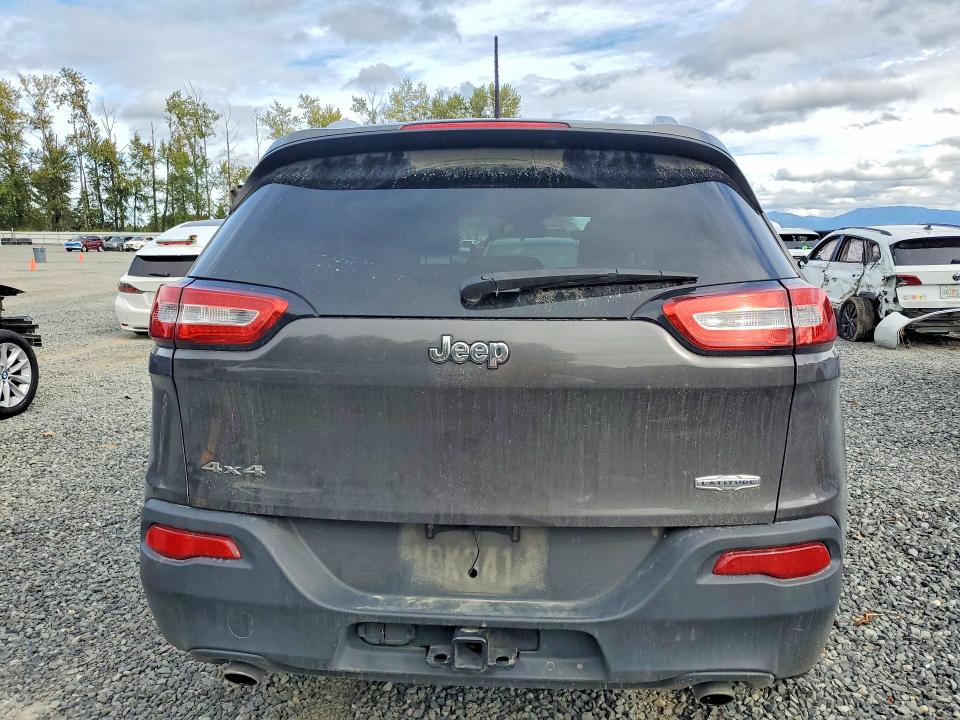 Photo 6 from auction – 2014 JEEP CHEROKEE with VIN 1C4PJMCS9EW153075