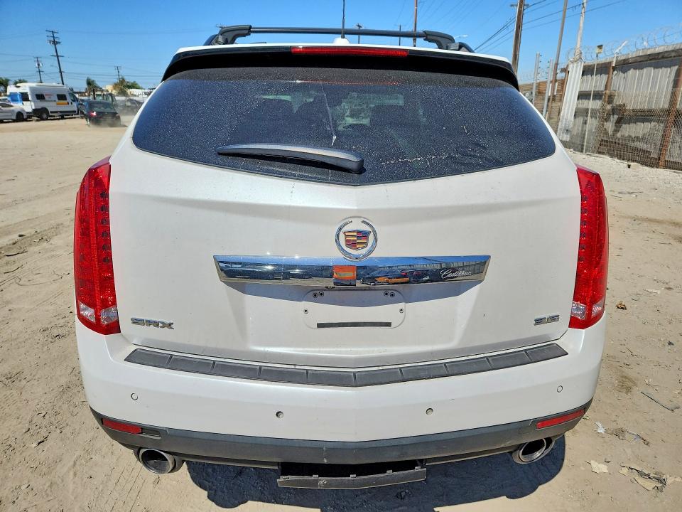Photo 6 from auction – 2016 CADILLAC SRX with VIN 3GYFNBE34GS501576