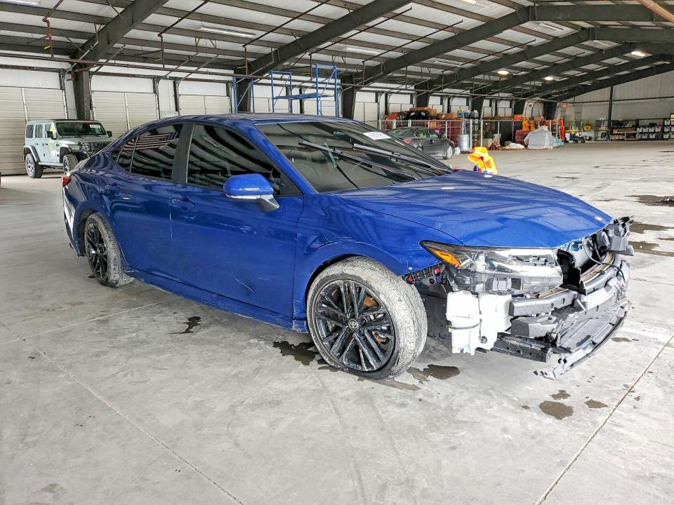 Photo 4 from auction – 2025 TOYOTA CAMRY with VIN 4T1DAACK5SU030541