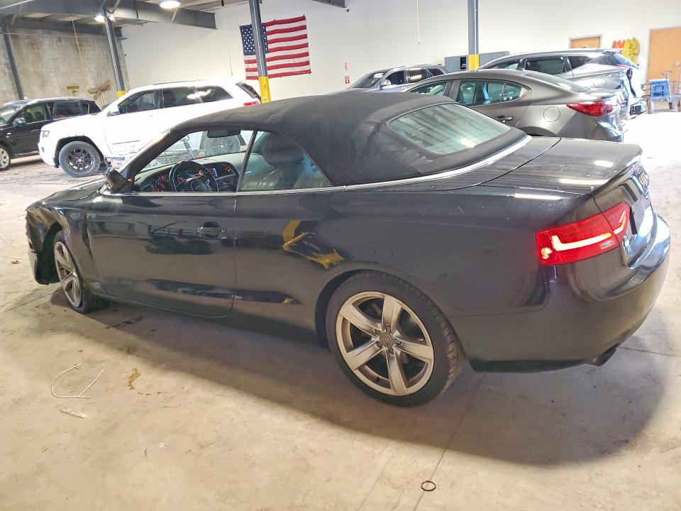 Снимка 2 от търг – 2014 AUDI A5 с VIN WAUCFAFH8EN001077