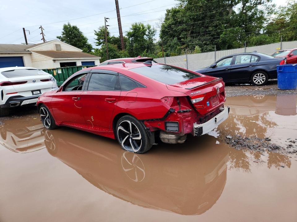 Снимка 2 от търг – 2021 HONDA ACCORD с VIN 1HGCV1F45MA049016