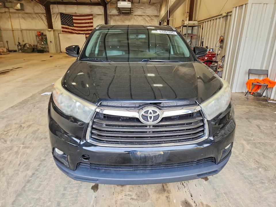 Photo 5 from auction – 2015 TOYOTA HIGHLANDER with VIN 5TDJKRFH8FS154994