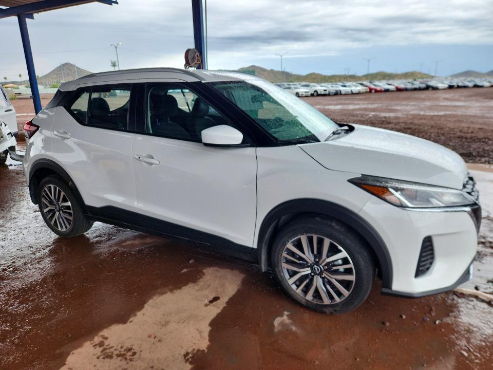 Снимка 4 от търг – 2024 NISSAN KICKS с VIN 3N1CP5CV0RL575053