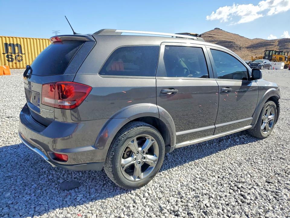 Photo 3 from auction – 2017 DODGE JOURNEY with VIN 3C4PDCGGXHT555527