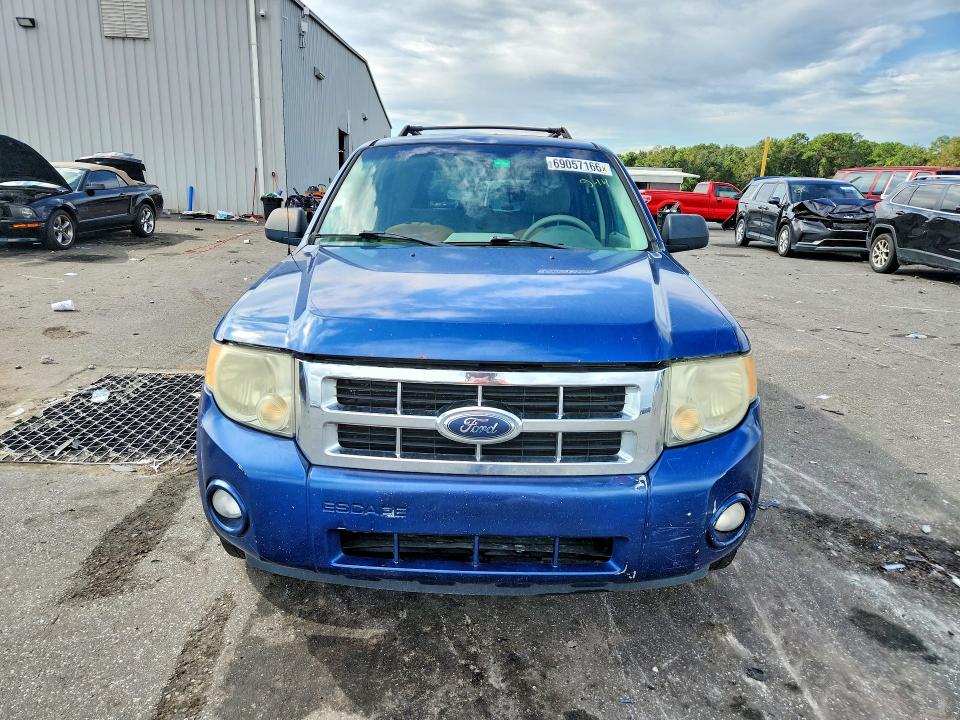 Photo 5 from auction – 2008 FORD ESCAPE with VIN 1FMCU59H48KA67509