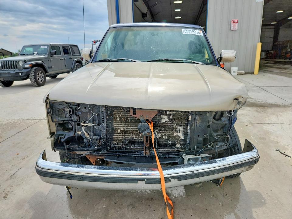 Photo 5 from auction – 1993 CHEVROLET GMT-400 with VIN 2GCEK19K2P1228512
