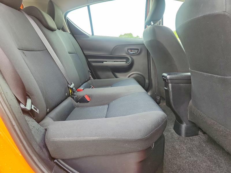 Photo 10 from auction – 2015 TOYOTA PRIUS C with VIN JTDKDTB33F1090608