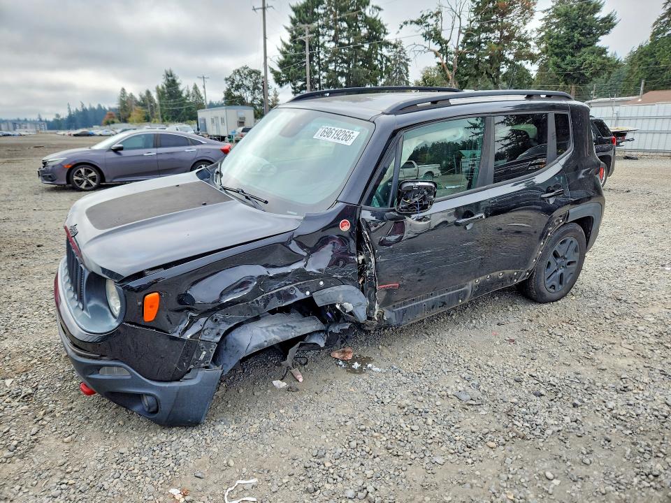 JEEP RENEGADE 2018 with VIN ZACCJBCB9JPH45392 - Photo from auction