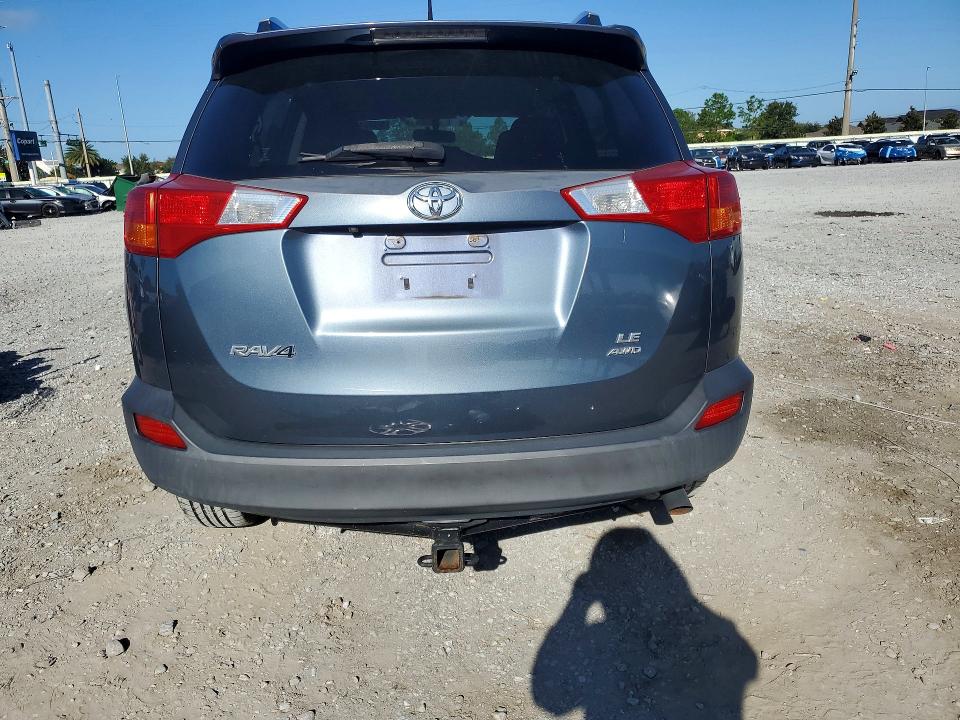 Снимка 6 от търг – 2014 TOYOTA RAV4 с VIN JTMBFREV2ED086704