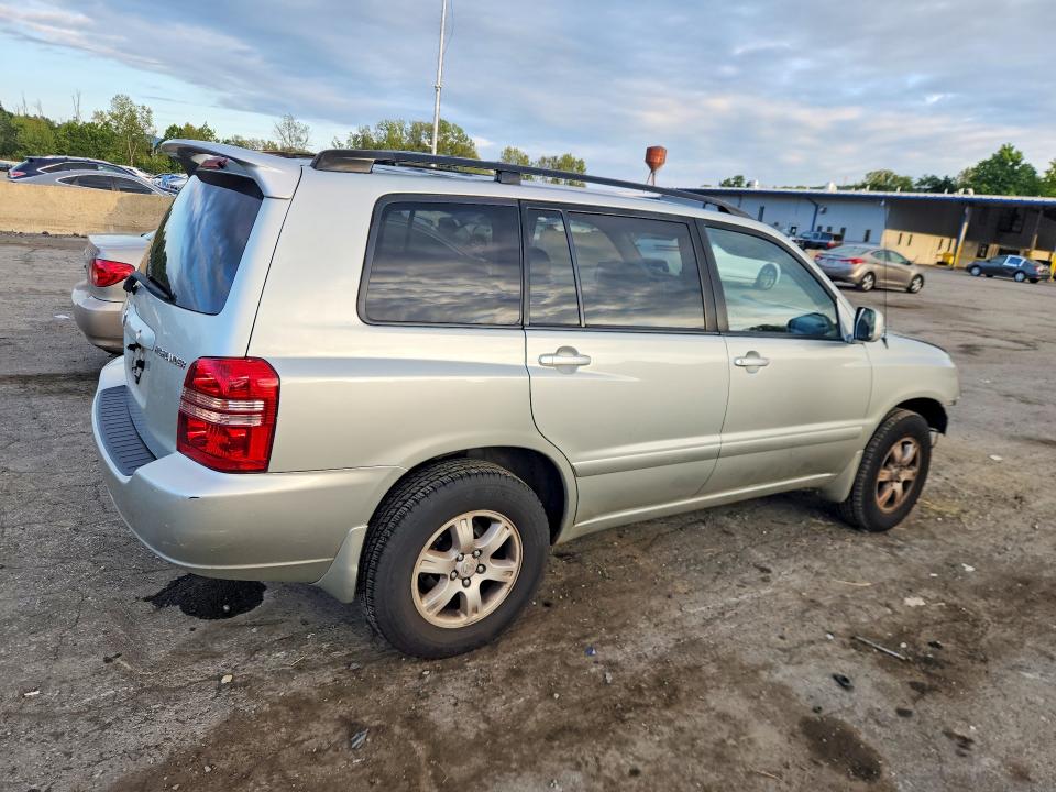Photo 3 from auction – 2003 TOYOTA HIGHLANDER with VIN JTEHF21A630156239