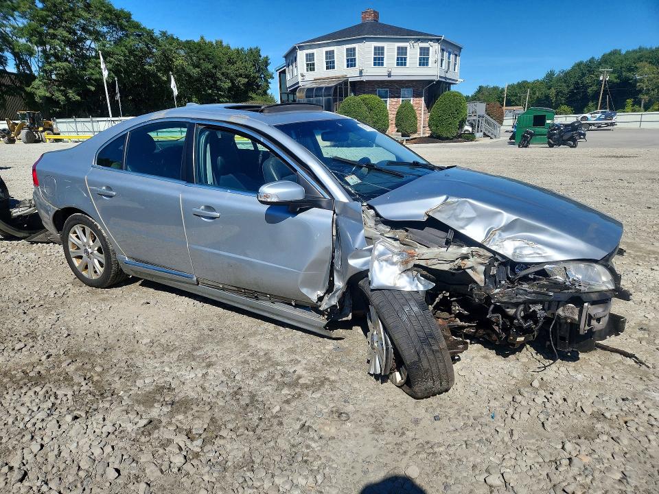Фото 4 с аукциона – 2011 VOLVO S80 с VIN YV1902AH5B1146604