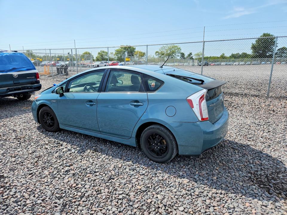 Photo 2 from auction – 2014 TOYOTA PRIUS with VIN JTDKN3DU1E1750906