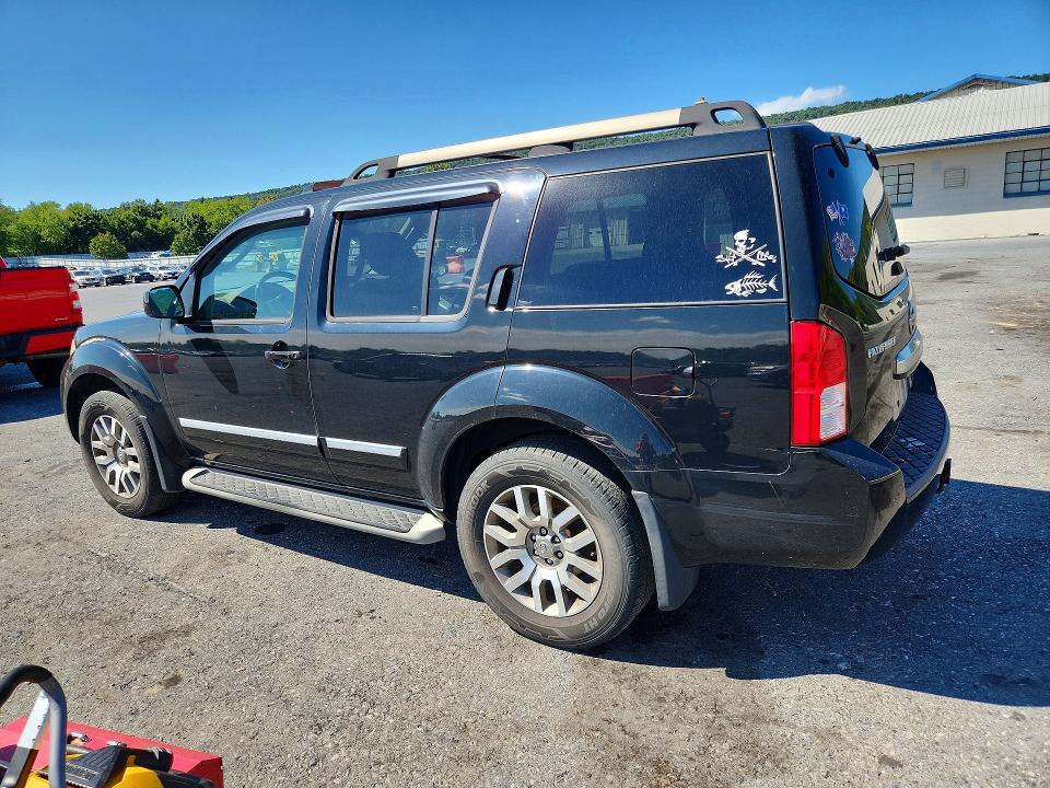 Photo 2 from auction – 2011 NISSAN PATHFINDER with VIN 5N1AR1NB0BC630365