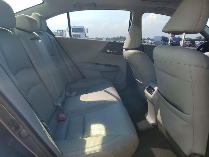Photo 10 from auction – 2015 HONDA ACCORD with VIN 1HGCR2F85FA263293